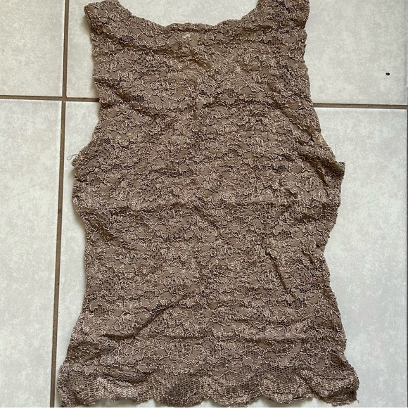 Gold label Victoria’s Secret tank top - Picture 5 of 8